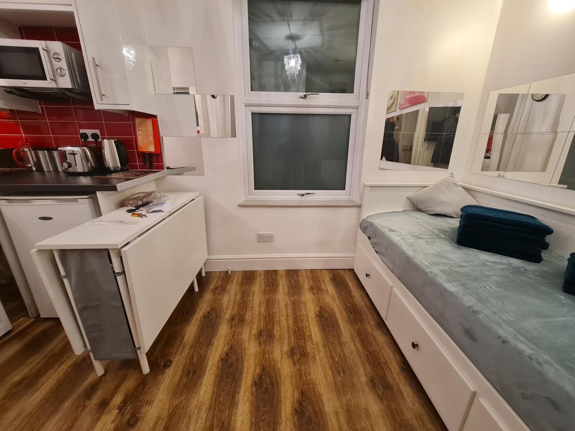 Appartement St 5 - Quiet Flat - 11 Mins Walk To Tube